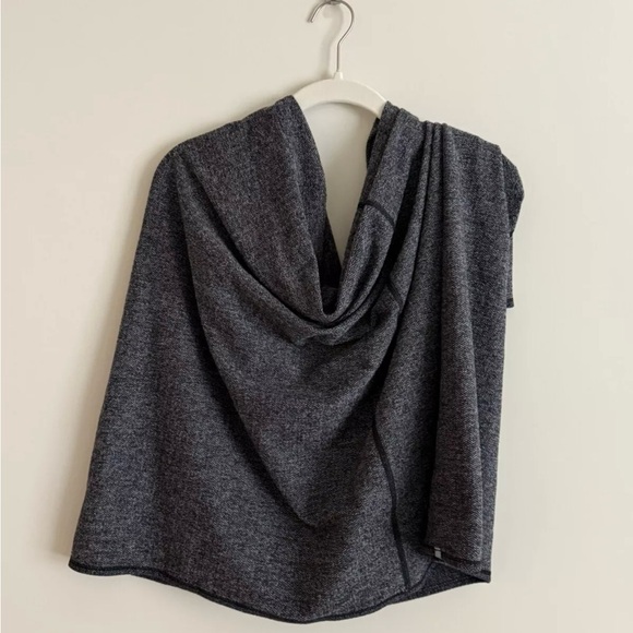 Lululemon Vinyasa Scarf - Black Gray Heathered Herringbone - Picture 5 of 11
